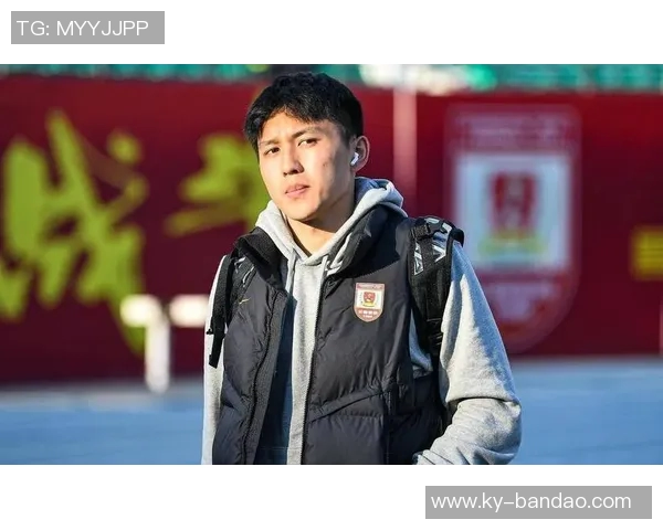 长春亚泰中场王禹正式加盟北京国安将穿上18号球衣迎接新挑战