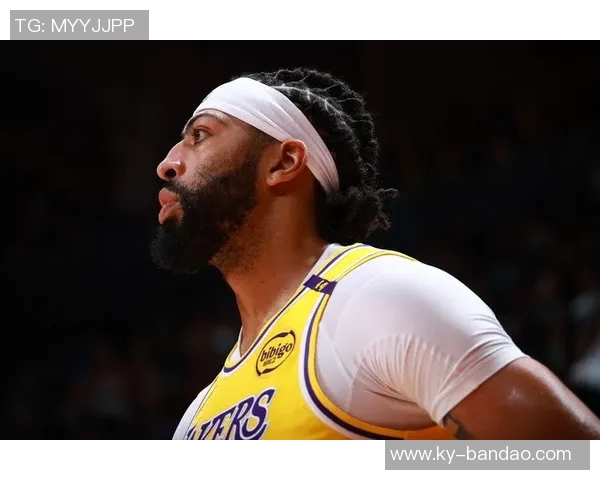 皮尔斯建议湖人做出关键决策里夫斯换浓眉助力争冠之路